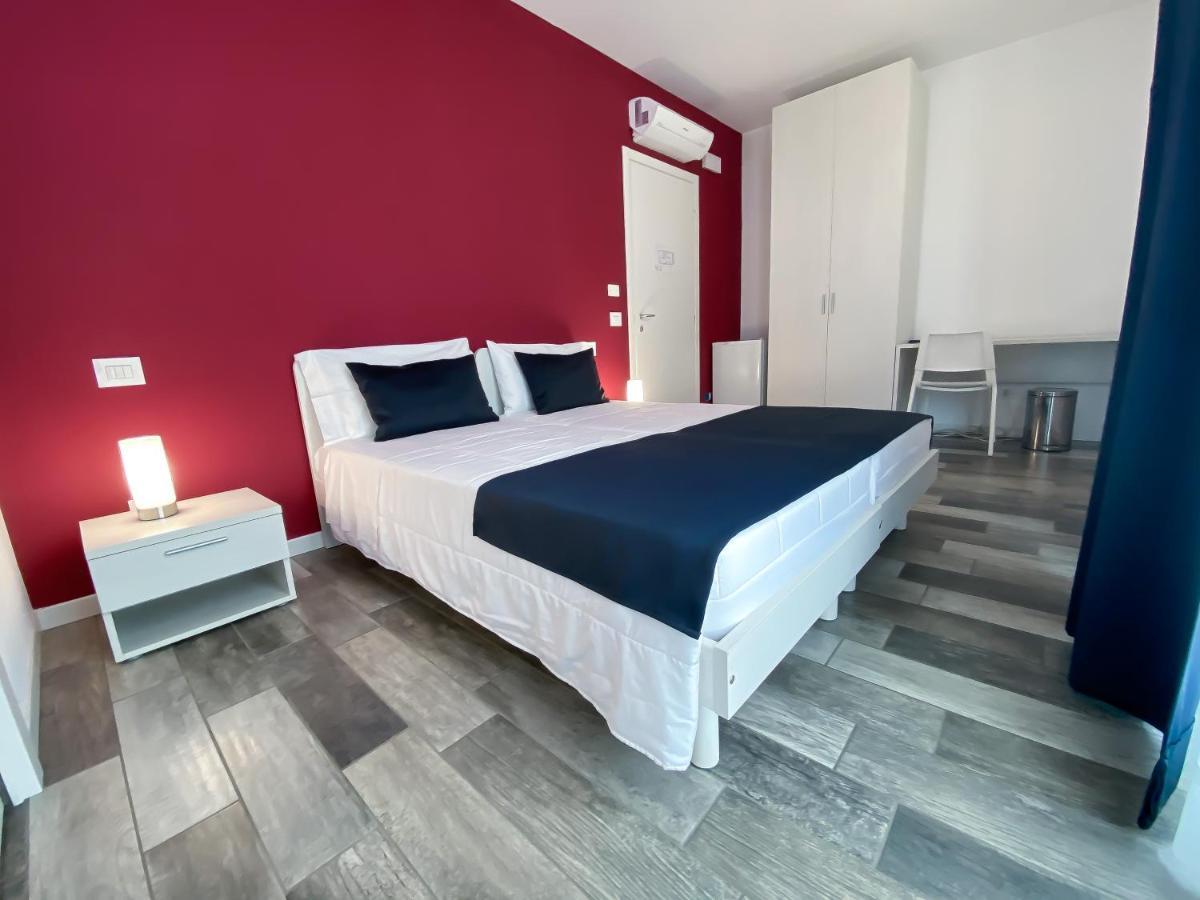 Bonne Nuit Guest House Azzano San Paolo Buitenkant foto