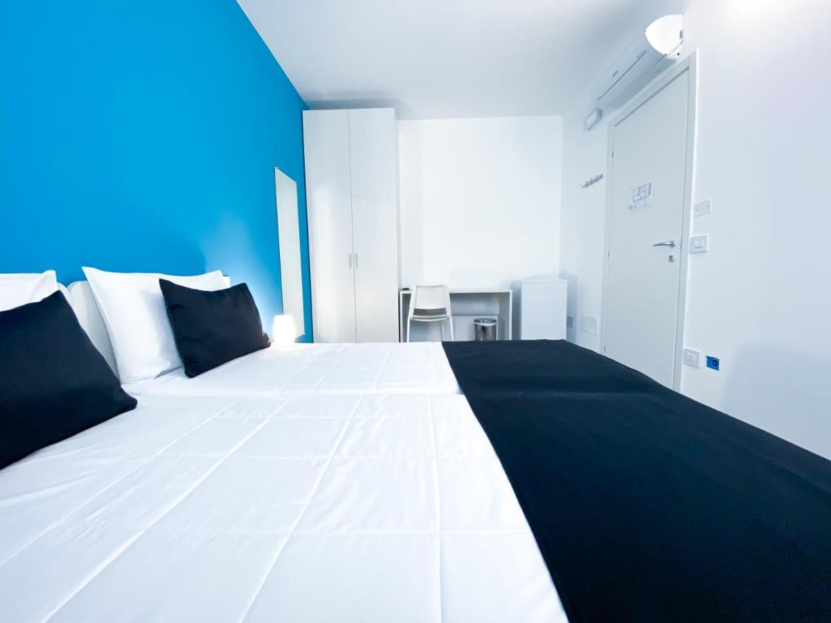 Bonne Nuit Guest House Azzano San Paolo Buitenkant foto