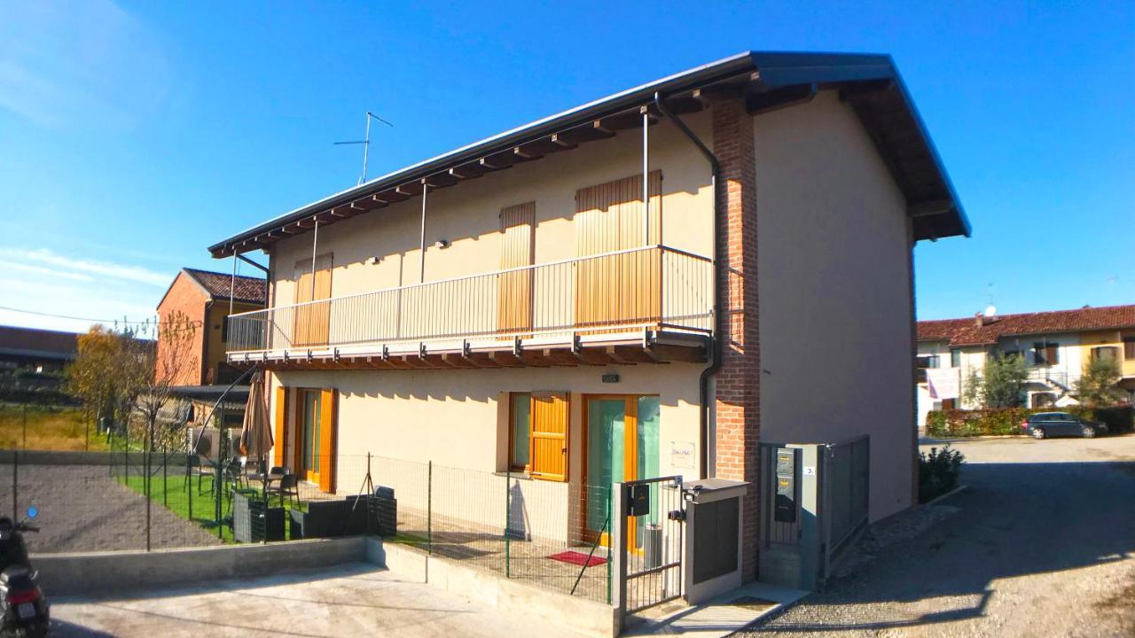 Bonne Nuit Guest House Azzano San Paolo Buitenkant foto